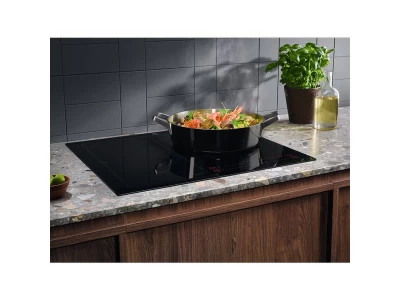 Electrolux EIS62453 SenseBoil beépíthető indukciós főzőlap, Hob2Hood, 60 cm