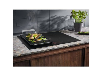 Electrolux EIS62453IZ Beépíthető indukciós főzőlap, SaphirMatt® üvegfelület, Hob2Hood, 60 cm