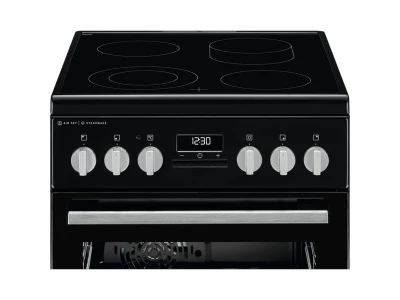 Electrolux LKR564275K SteamBake kerámialapos tűzhely gőzfunkcióval, AirFry
