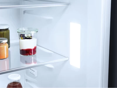 Miele KDN 7724 E Active Hűtő-fagyasztó kombináció