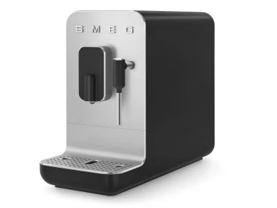 SMEG AUTOMATA KÁVÉFŐZŐ, Collezione design, tejhabosító funkció, matt fekete