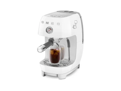 SMEG ESPRESSO KÁVÉFŐZŐ COLD BREW FUNKCIÓVAL, retro, fehér