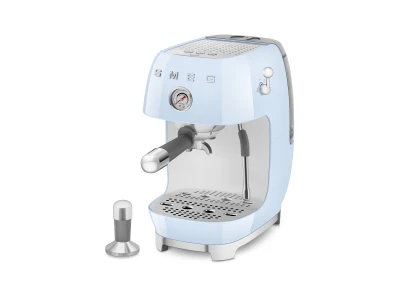 SMEG ESPRESSO KÁVÉFŐZŐ COLD BREW FUNKCIÓVAL, retro, világoskék
