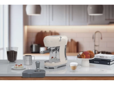 SMEG ESPRESSO KÁVÉFŐZŐ, retro, bézs