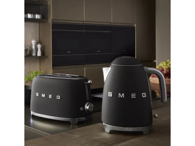 SMEG VÍZFORRALÓ, retro, matt fekete