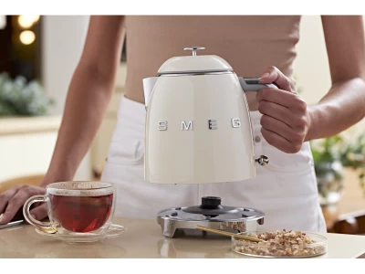 SMEG MINI VÍZFORRALÓ, retro, bézs