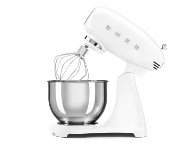 SMEG KONYHAI ROBOTGÉP, retro, fehér test és talp